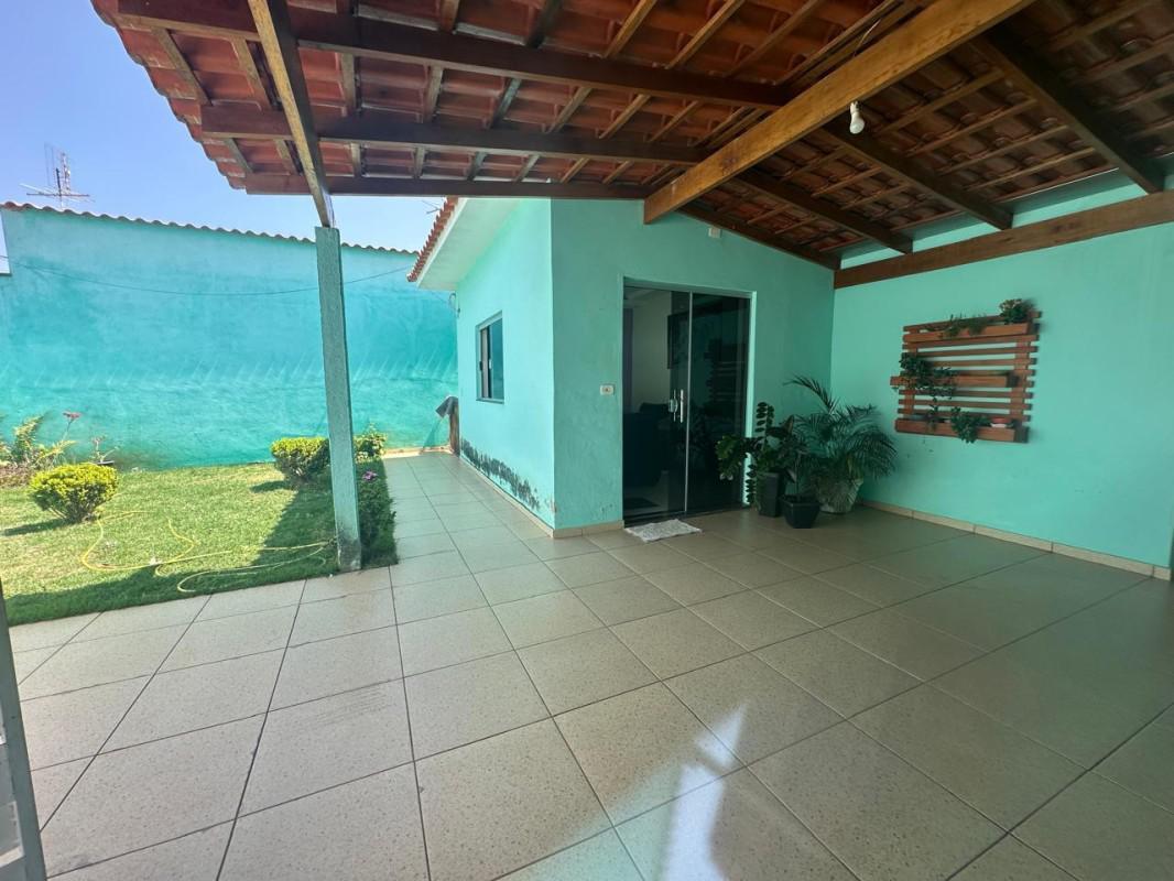 Casa, Centro, 3 Quartos, 2 Vagas