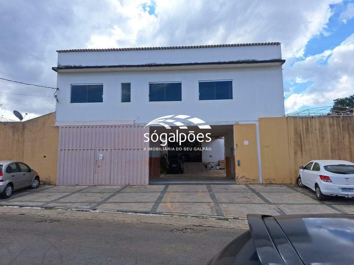 Galpão, Centro