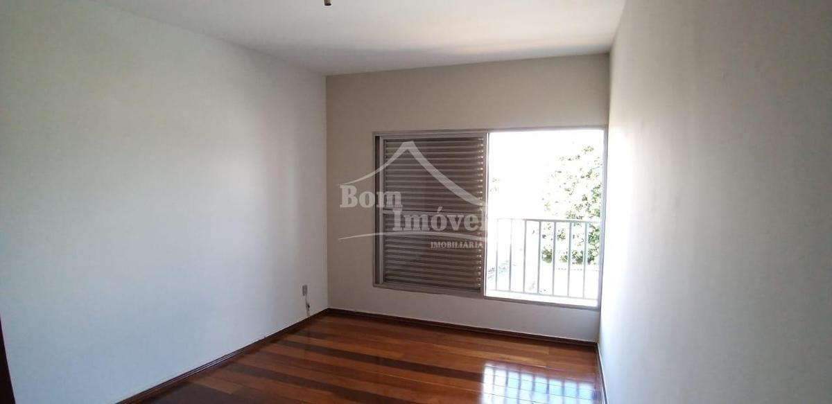 Casa, Centro, 3 Quartos, 3 Vagas, 1 Suíte