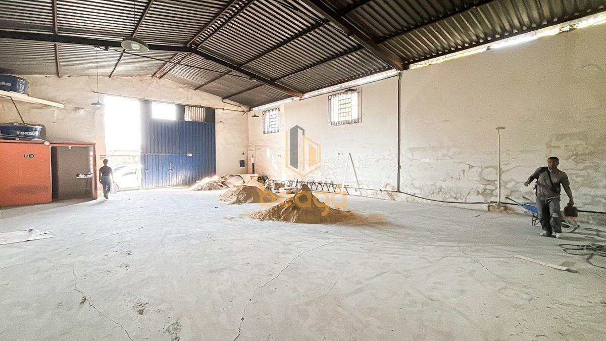 Galpão, Parque Turistas, 0 Quarto, 1 Vaga