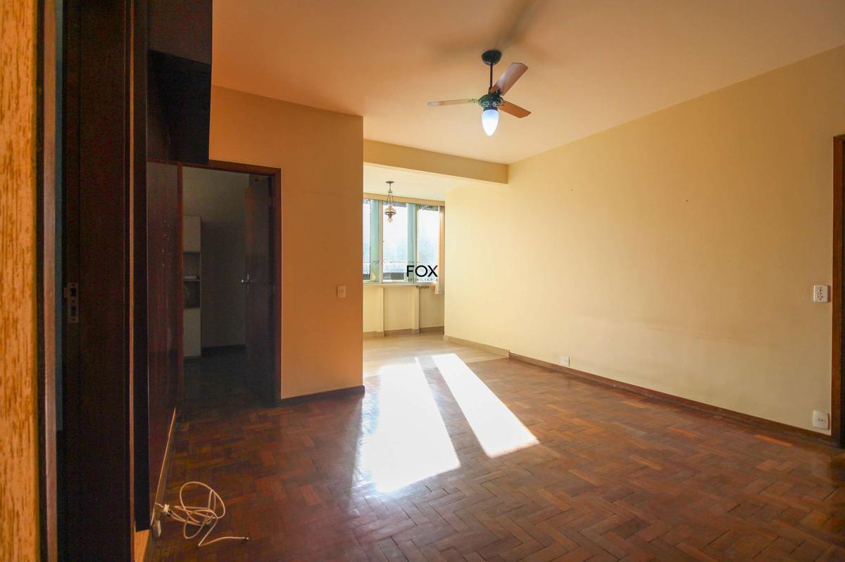 Apartamento, Funcionários, 4 Quartos, 2 Vagas, 1 Suíte