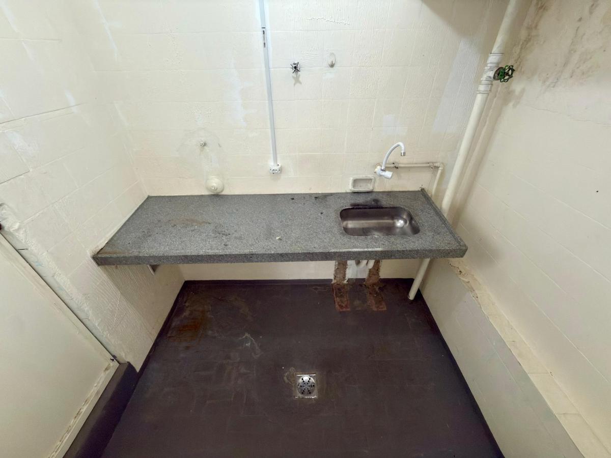 Andar, São José, 0 Quarto, 0 Vaga