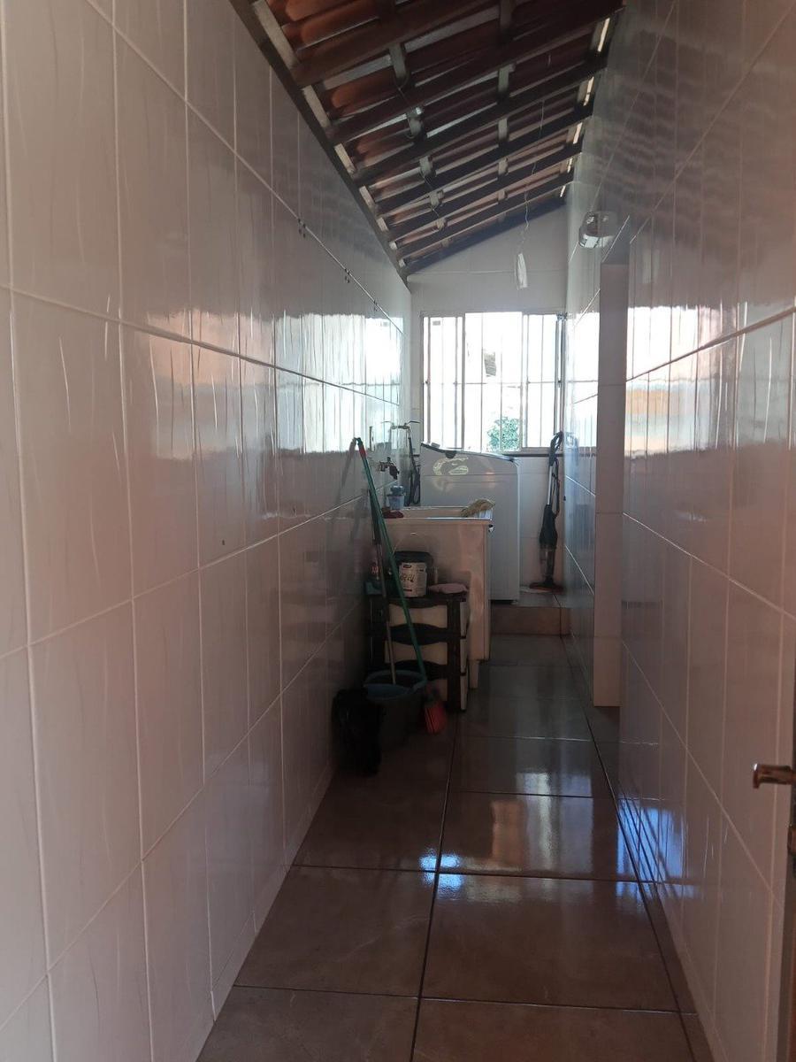 Casa, Piratininga (venda Nova), 2 Quartos, 1 Vaga, 1 Suíte