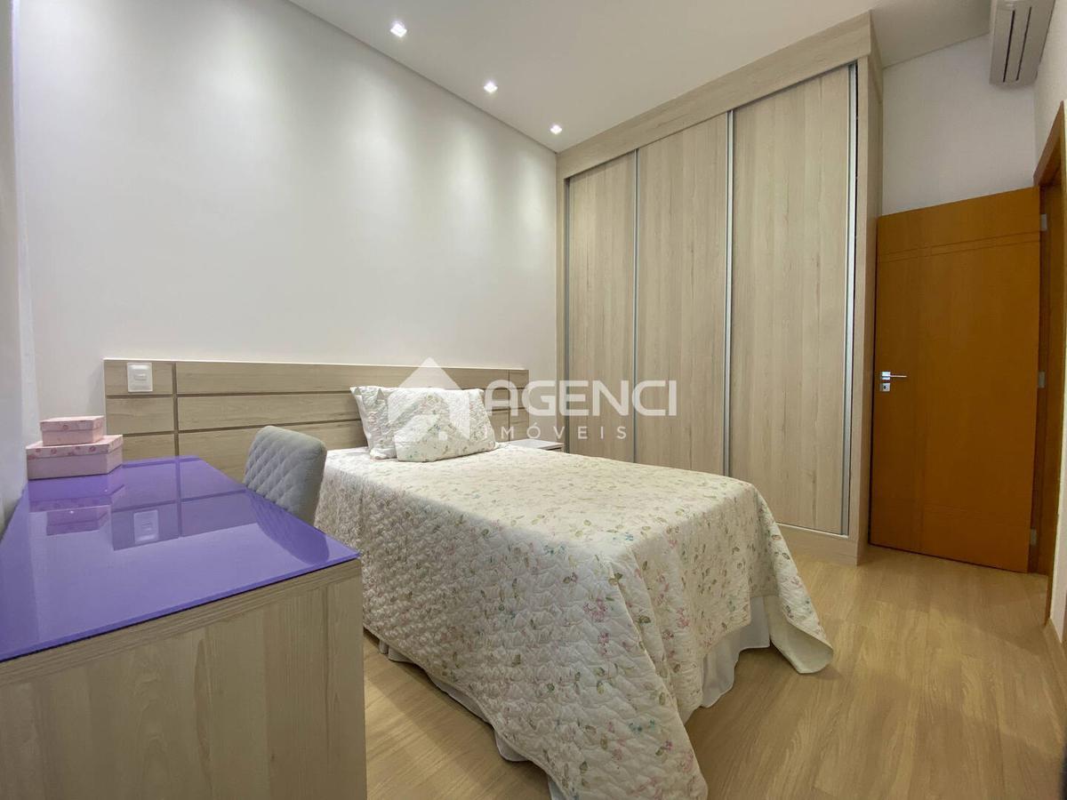 Casa, Residencial Park I, 4 Quartos, 0 Vaga, 2 Suítes