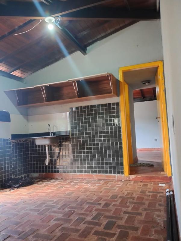 Galpão, Jardim Canadá, 0 Quarto, 0 Vaga