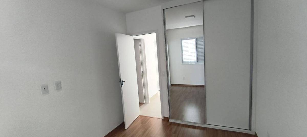Apartamento, Esplanada, 2 Quartos, 1 Vaga, 1 Suíte