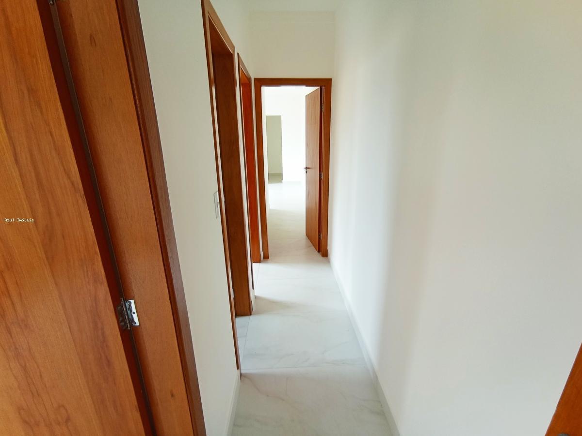 Casa, Santa Mônica, 3 Quartos, 2 Vagas, 1 Suíte