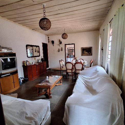 Fazenda, Vila Suzana, 5 Quartos, 8 Vagas, 1 Suíte