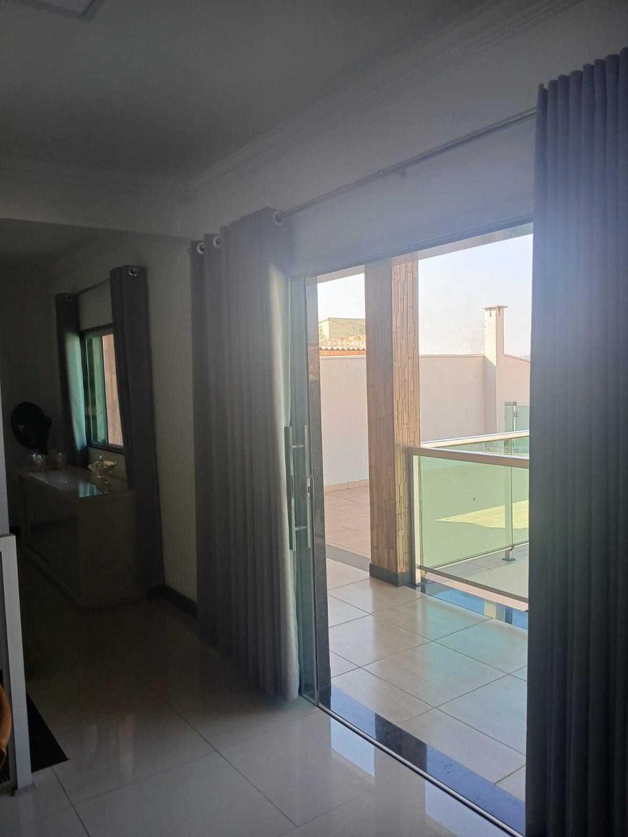 Casa, Jardim Guanabara, 3 Quartos, 10 Vagas, 1 Suíte