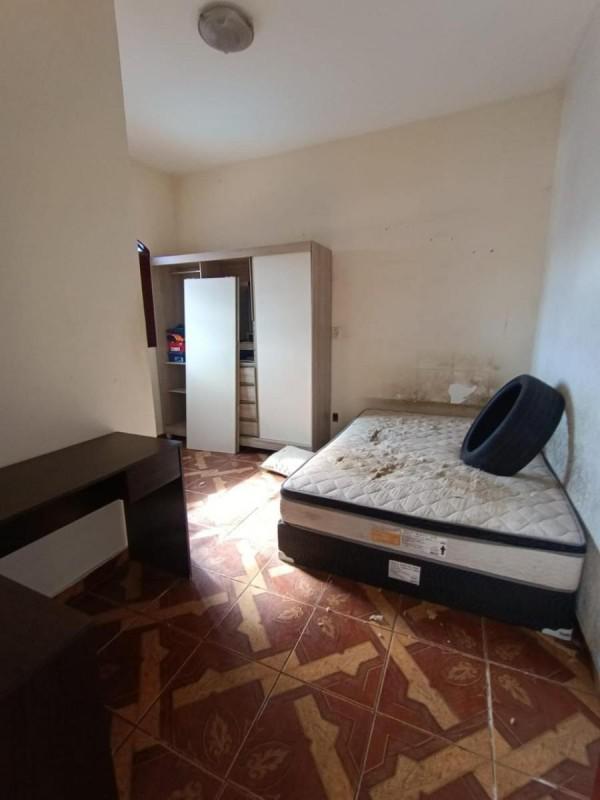 Casa, Piratininga (venda Nova), 6 Quartos, 4 Vagas, 1 Suíte
