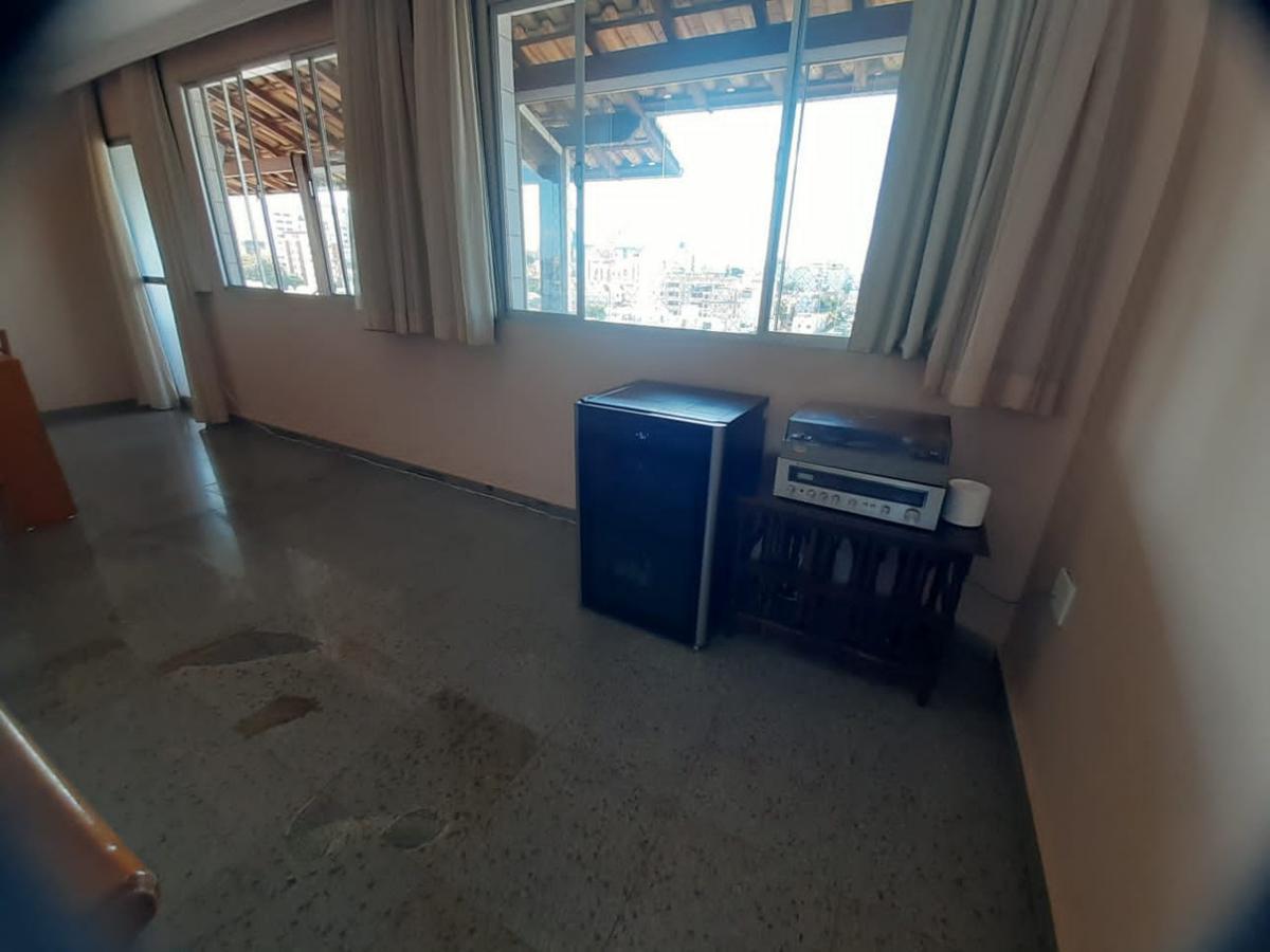 Cobertura, Sagrada Família, 3 Quartos, 2 Vagas, 1 Suíte