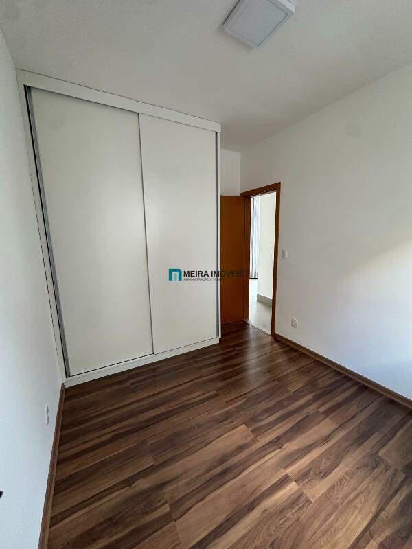 Apartamento, Cruzeiro, 2 Quartos, 2 Vagas, 1 Suíte