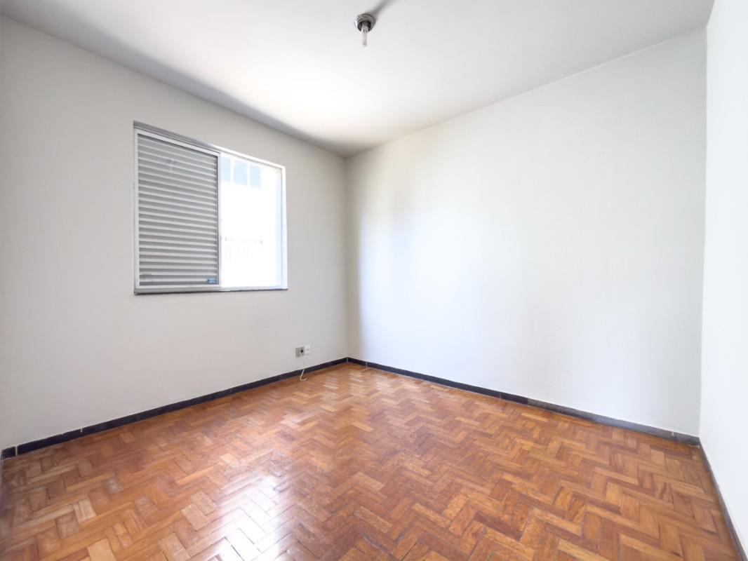 Apartamento, Floresta, 2 Quartos, 1 Vaga