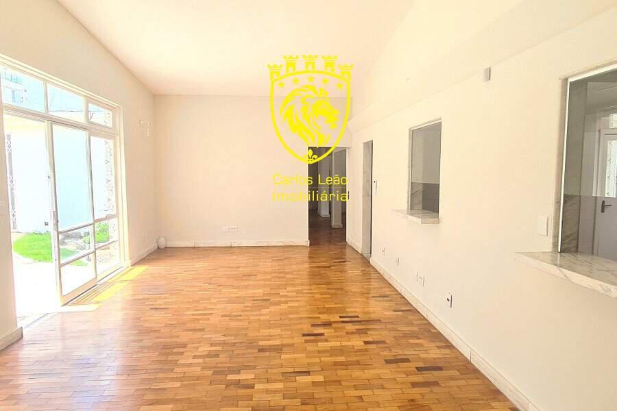 Casa, Santo Agostinho, 0 Quarto, 4 Vagas
