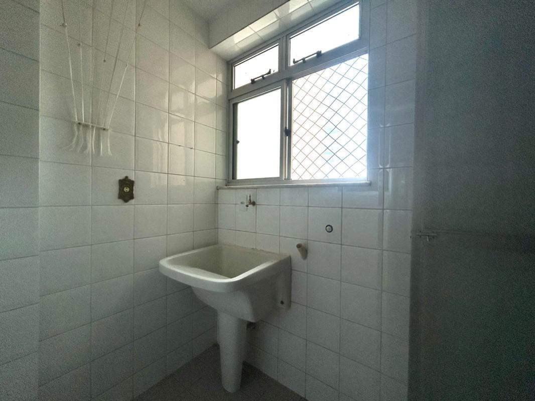 Apartamento, Sagrada Família, 3 Quartos, 1 Vaga, 1 Suíte