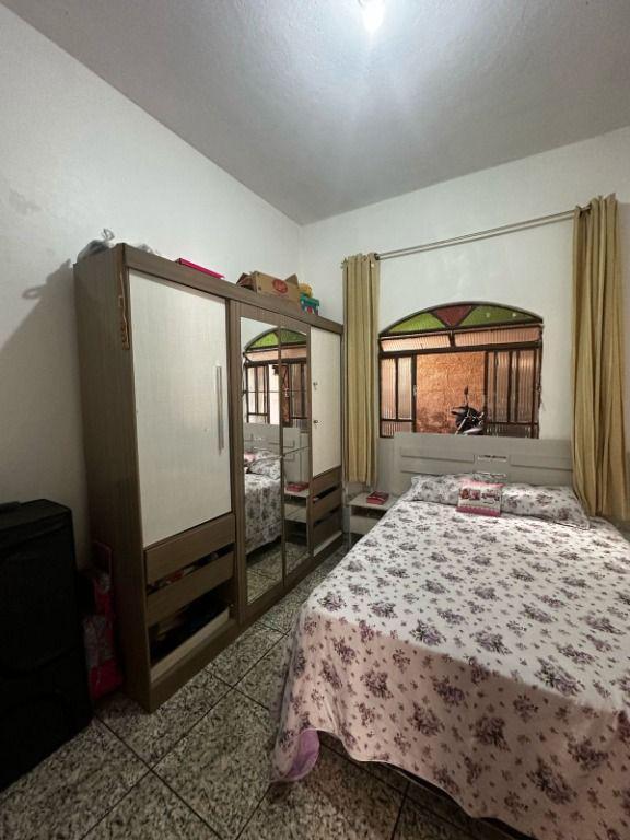 Casa, Mangueiras, 3 Quartos, 1 Vaga