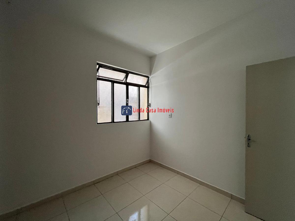 Casa Comercial, Carlos Prates, 4 Quartos, 2 Vagas, 1 Suíte