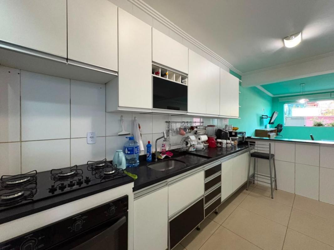 Casa, Três Barras, 3 Quartos, 2 Vagas, 1 Suíte