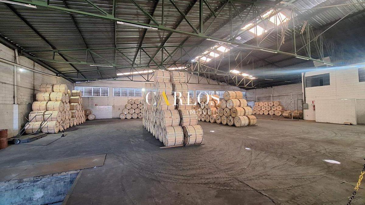 Galpão, Camargos, 8 Vagas