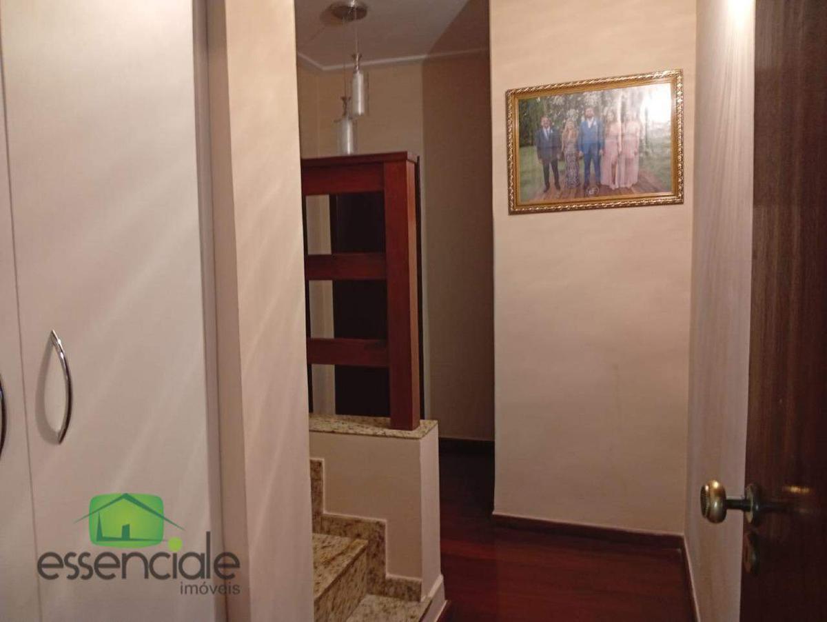 Casa Comercial, Eldorado, 5 Quartos, 4 Vagas, 2 Suítes