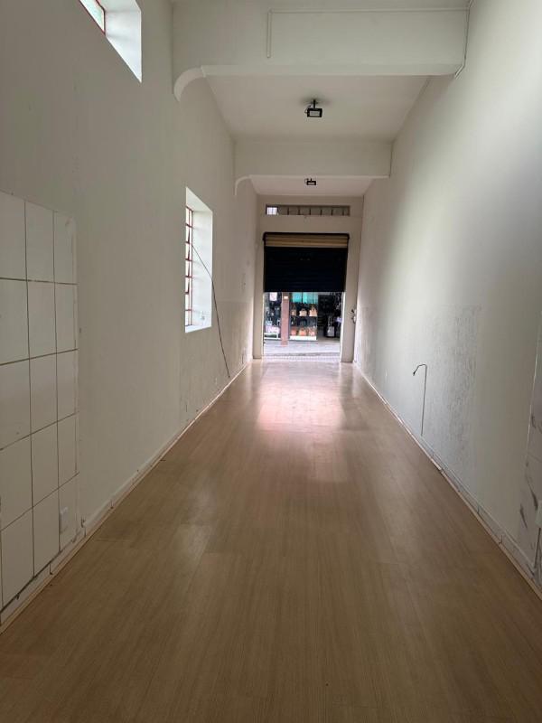 Andar, Centro, 0 Quarto, 0 Vaga