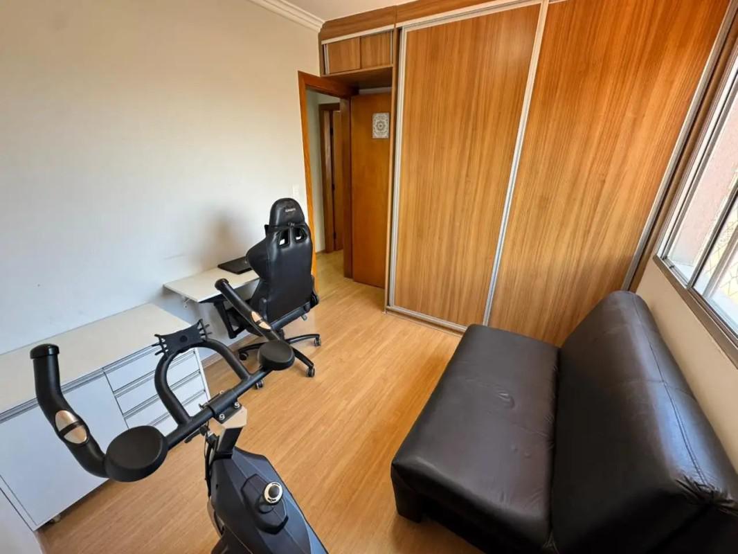 Apartamento, Sagrada Família, 3 Quartos, 2 Vagas, 1 Suíte