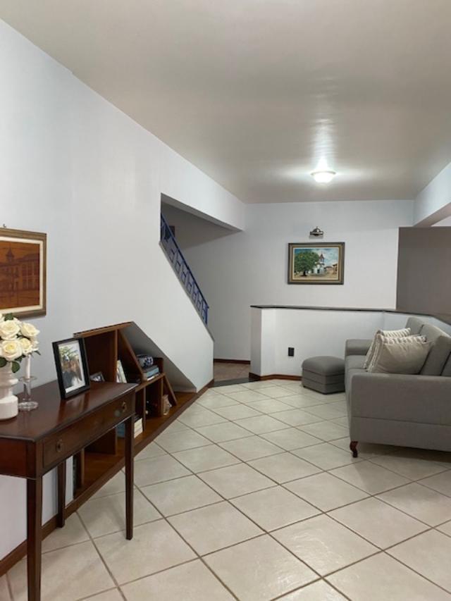 Casa, Serra, 5 Quartos, 4 Vagas, 4 Suítes