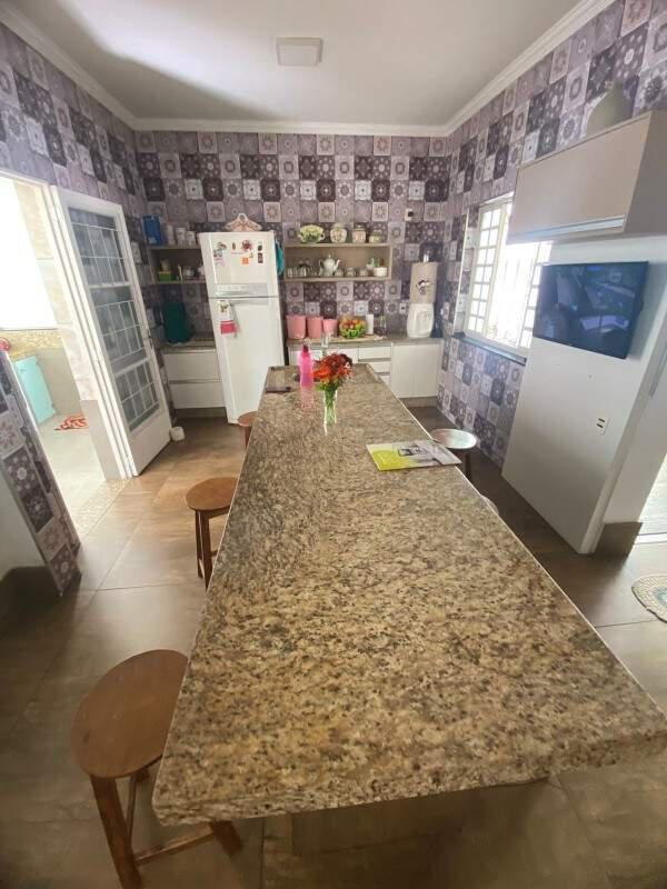 Casa, Jardim Riacho das Pedras, 4 Quartos, 10 Vagas, 2 Suítes