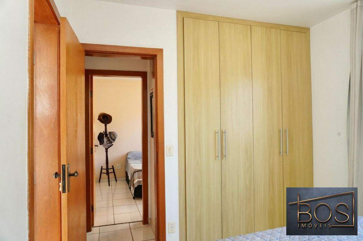 Apartamento, Sagrada Família, 3 Quartos, 1 Vaga, 1 Suíte