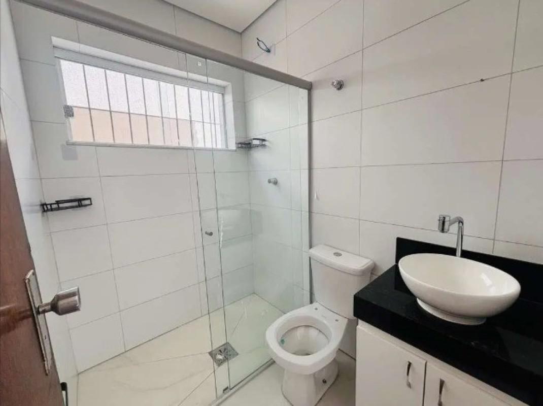 Casa, Santa Branca, 3 Quartos, 8 Vagas