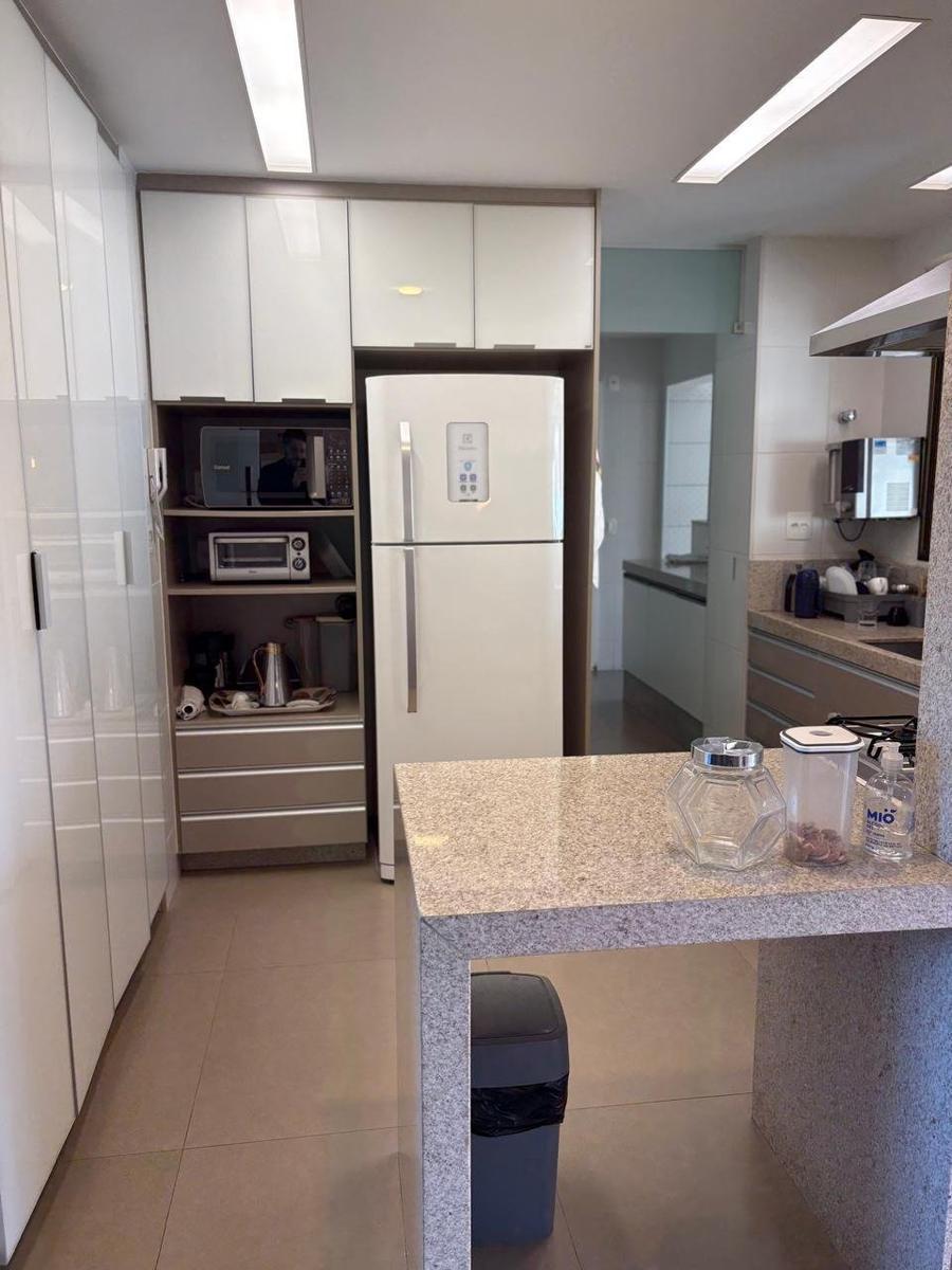 Apartamento, Vale dos Cristais, 4 Quartos, 3 Vagas, 2 Suítes