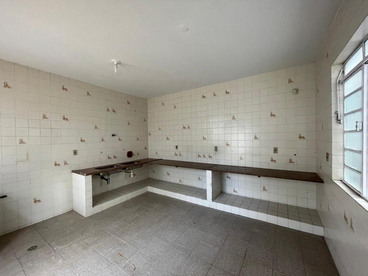 Casa, Cidade Nova, 3 Quartos, 4 Vagas, 1 Suíte