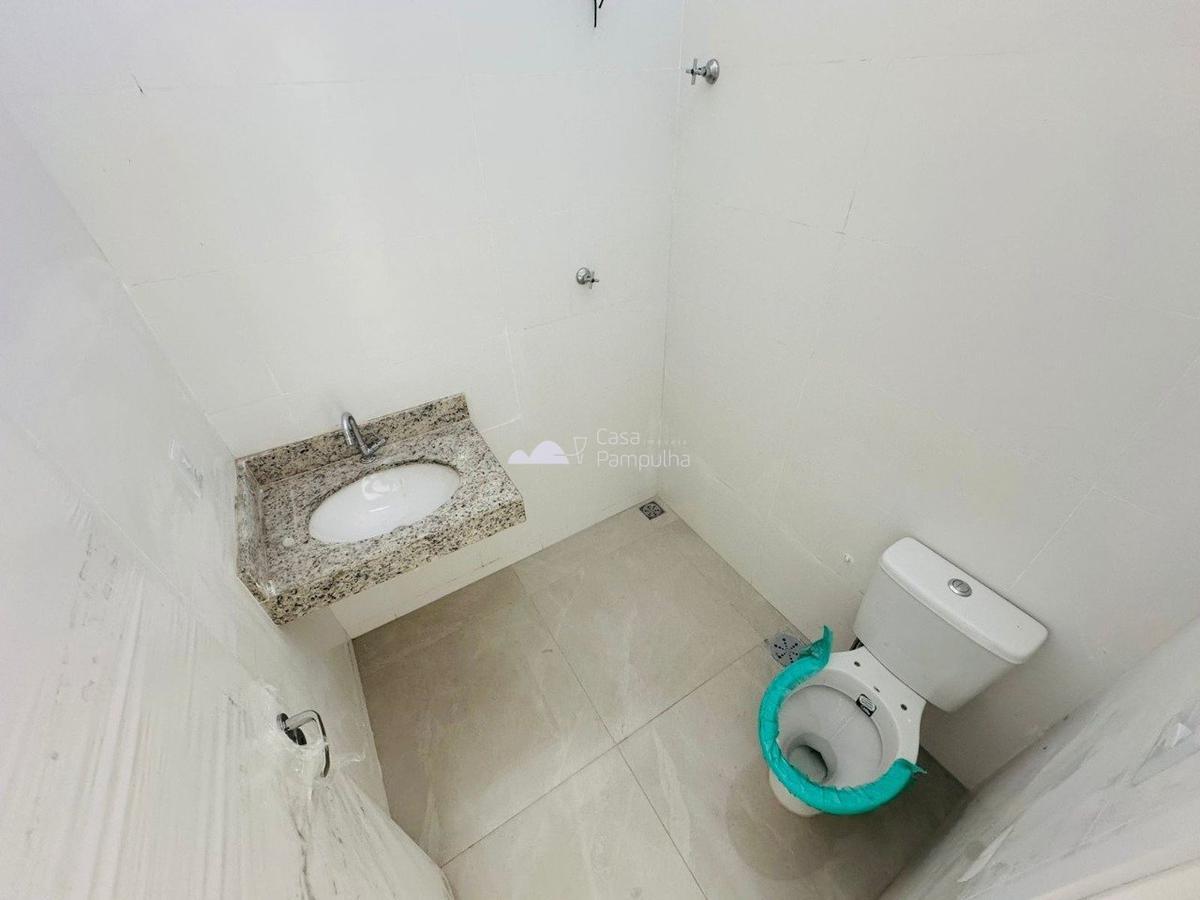 Casa, Floramar, 2 Quartos, 1 Vaga, 2 Suítes