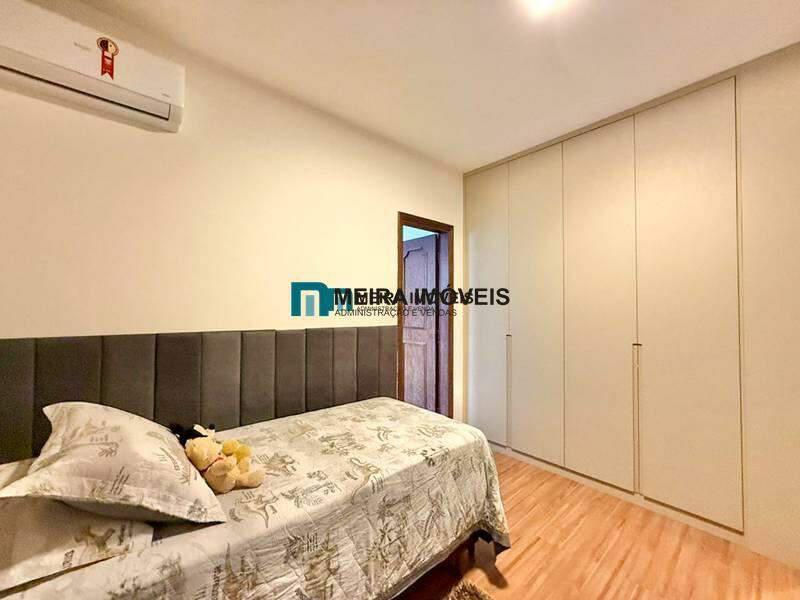 Casa, Alto Barroca, 4 Quartos, 2 Vagas, 2 Suítes