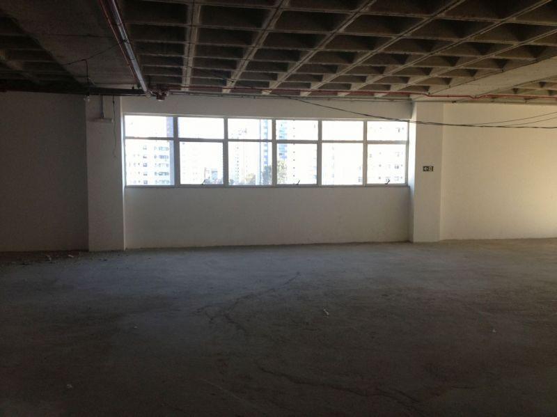 Andar, Centro, 0 Quarto, 6 Vagas