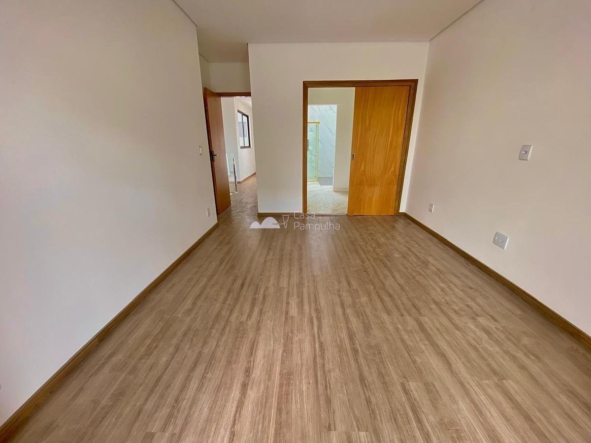 Casa, Paquetá, 3 Quartos, 4 Vagas, 1 Suíte