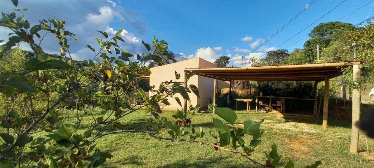 Casa, Centro, 2 Quartos, 2 Vagas, 1 Suíte