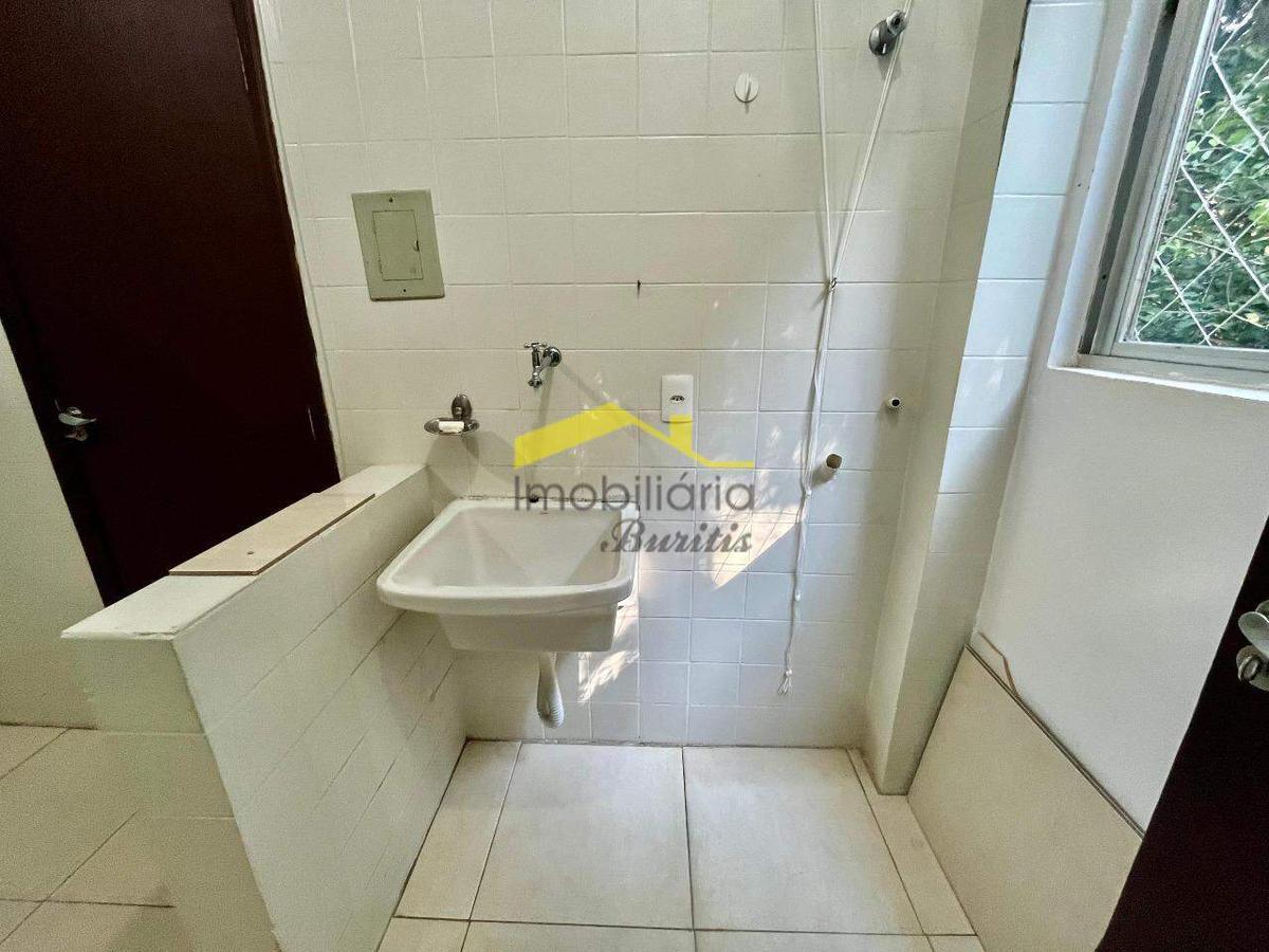 Apartamento, Estoril, 3 Quartos, 1 Vaga