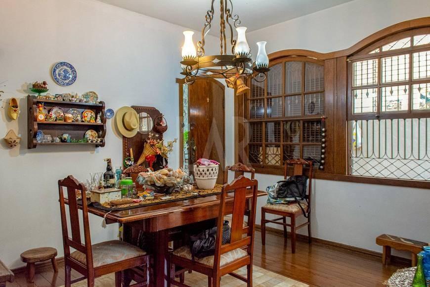 Casa, Nova Granada, 4 Quartos, 5 Vagas, 2 Suítes