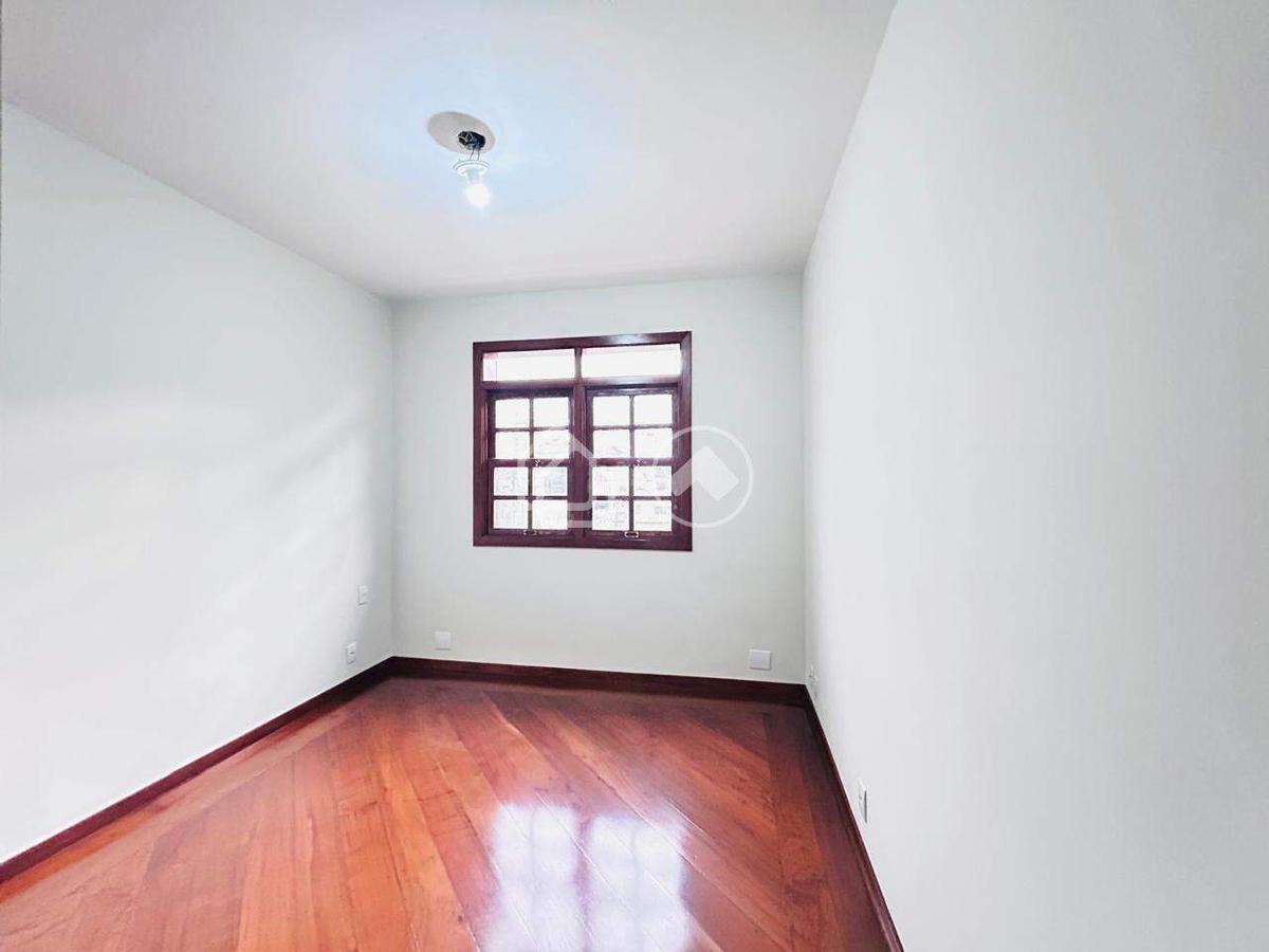 Casa, Santa Teresa, 8 Quartos, 6 Vagas, 2 Suítes
