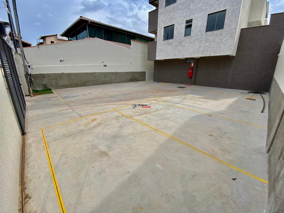 Apartamento, Planalto, 2 Quartos, 1 Vaga, 1 Suíte