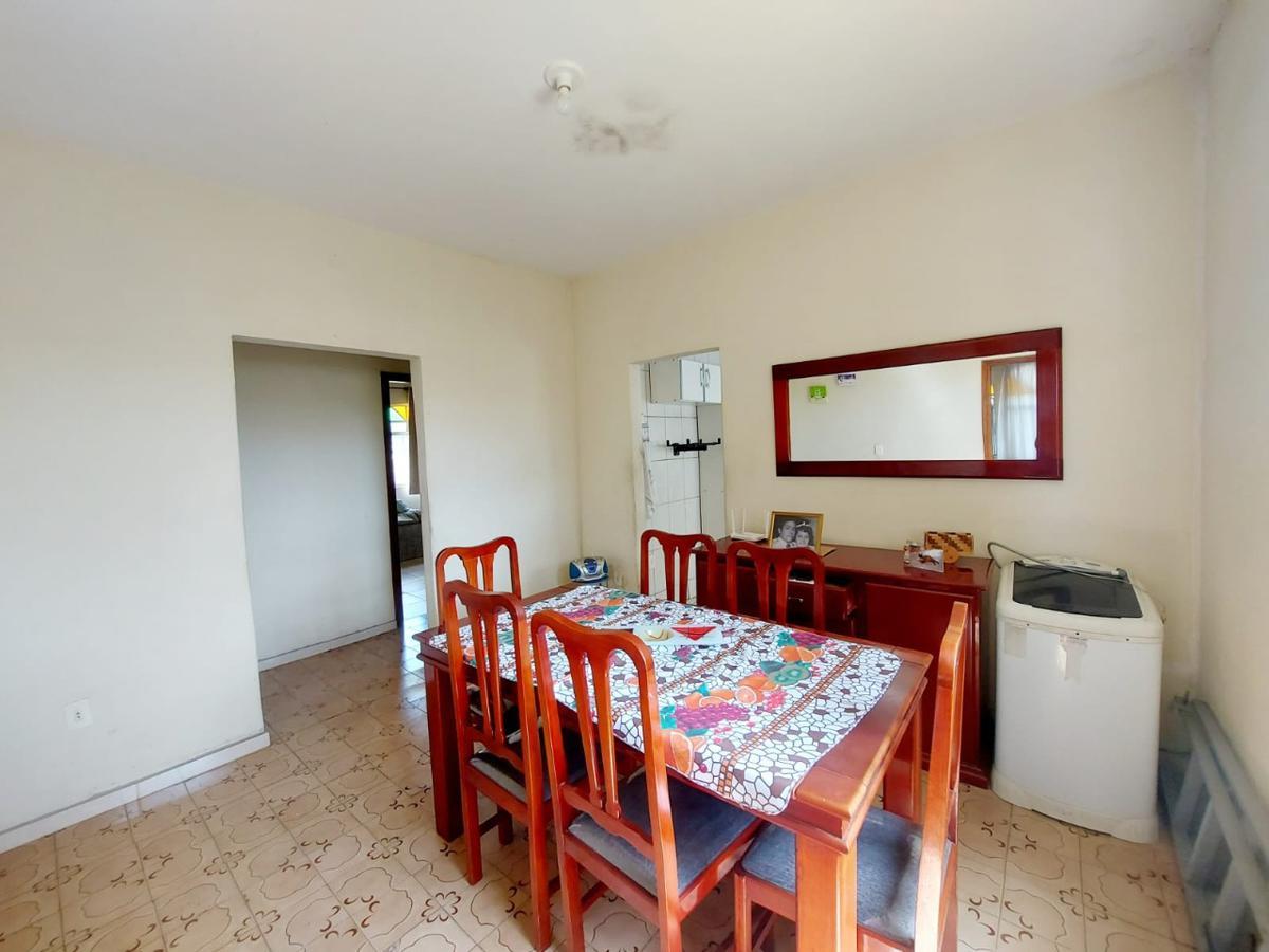 Casa, Milanez, 3 Quartos, 10 Vagas