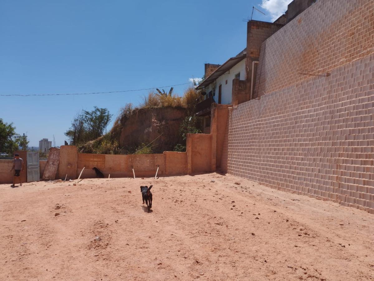 Lote, Jardim Alvorada, 0 Quarto, 0 Vaga