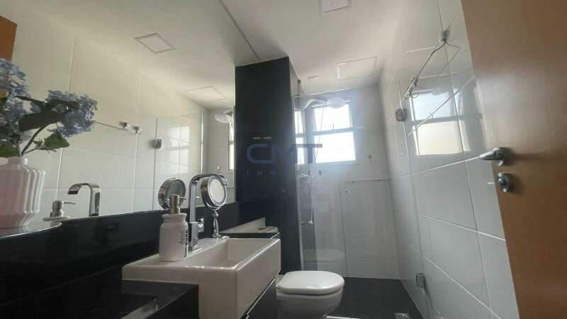 Apartamento, Lourdes, 2 Quartos, 2 Vagas, 1 Suíte