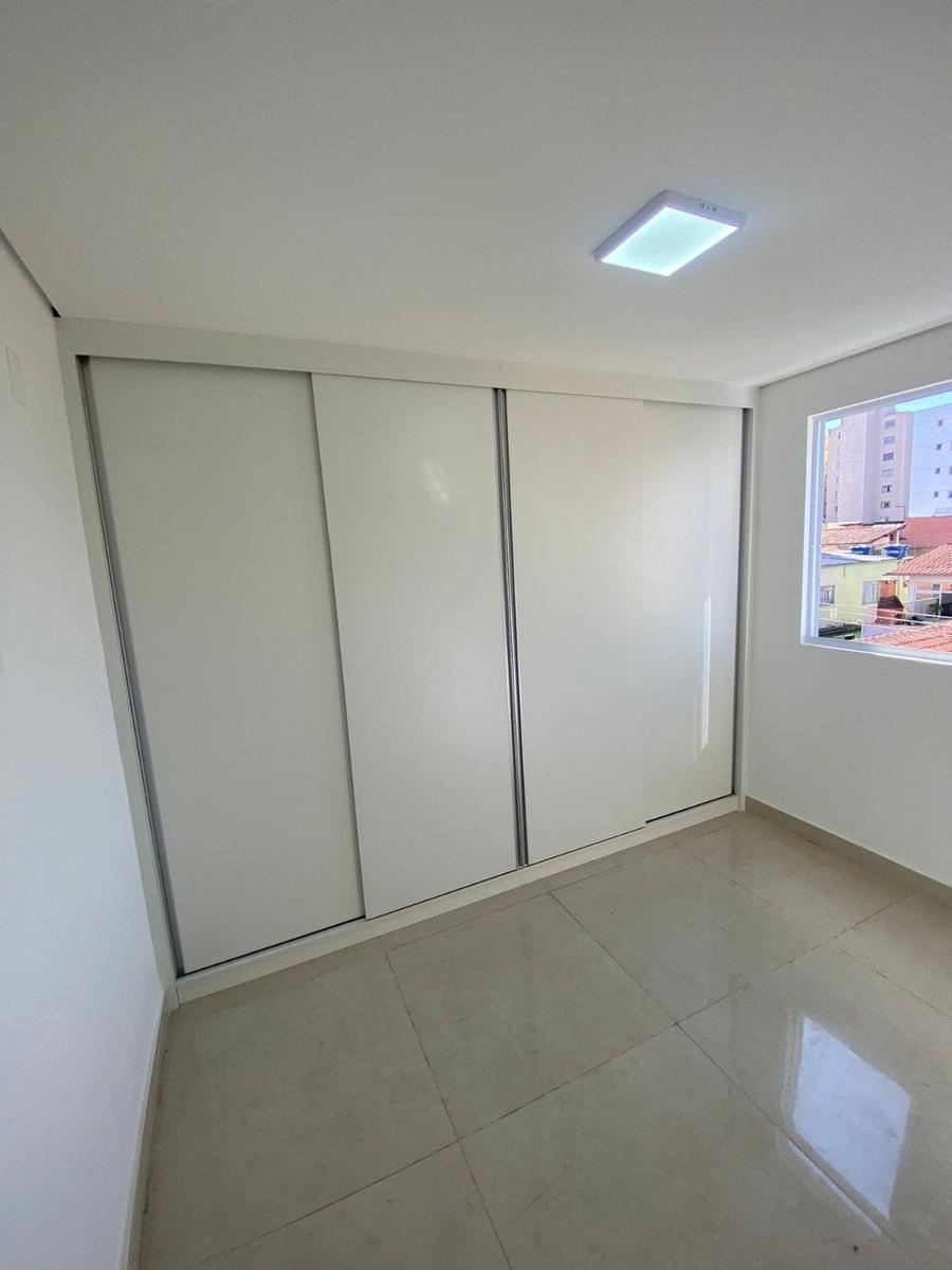 Apartamento, Sagrada Família, 1 Quarto, 2 Vagas