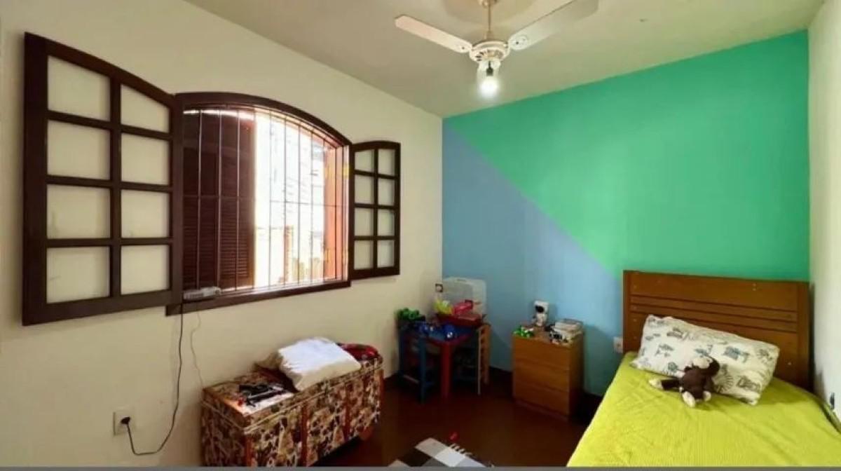 Casa, Colégio Batista, 3 Quartos, 3 Vagas, 1 Suíte