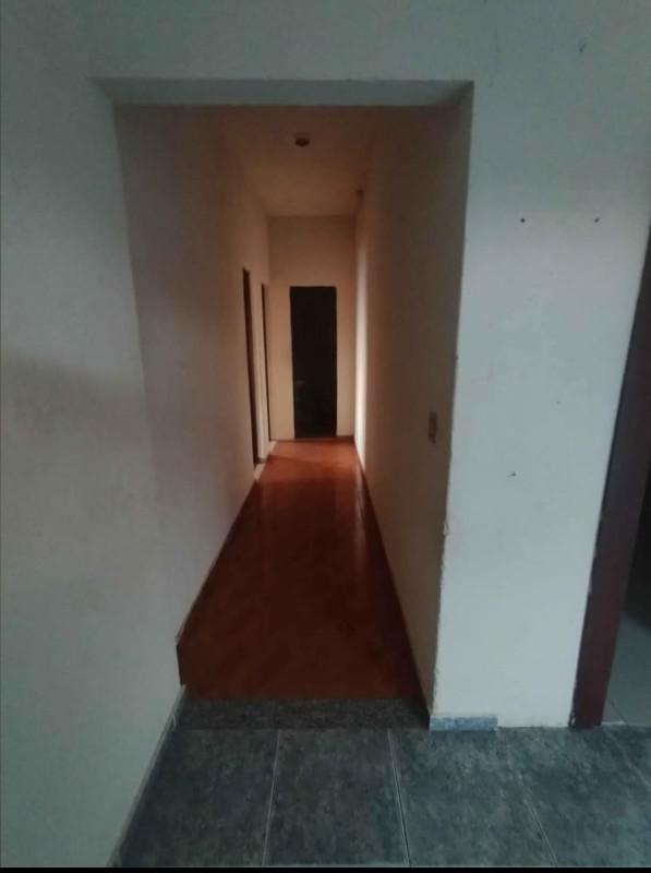 Casa, Olaria, 5 Quartos, 2 Vagas, 1 Suíte