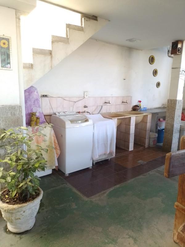 Casa, Coqueiros, 3 Quartos, 2 Vagas, 1 Suíte