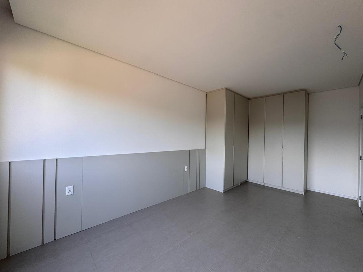 Casa, Garças, 3 Quartos, 2 Vagas, 1 Suíte