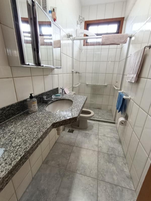 Casa, Caiçaras, 3 Quartos, 9 Vagas, 1 Suíte